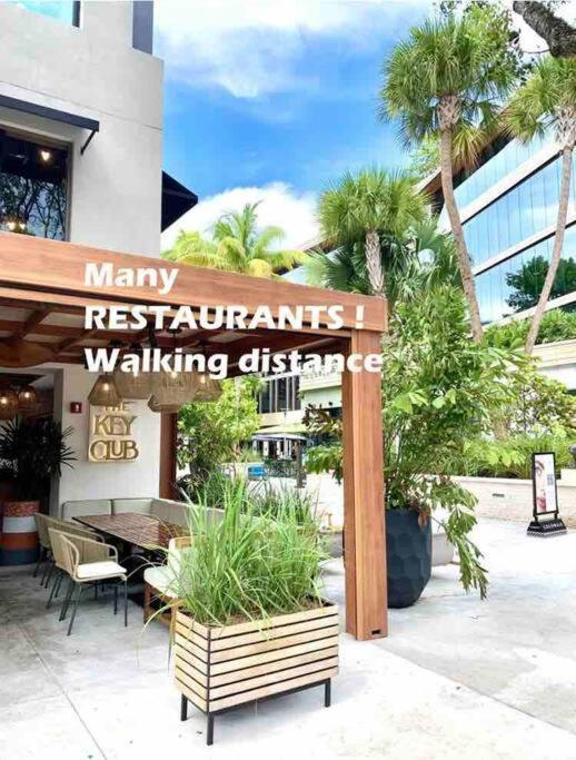 Groveo6 10 Minutes From The Beach Miami Luaran gambar